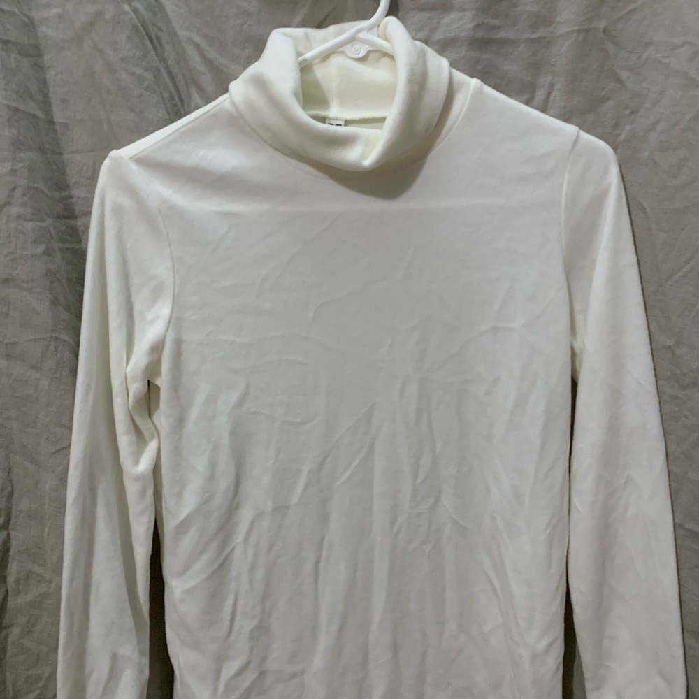 White Turtleneck - Size S